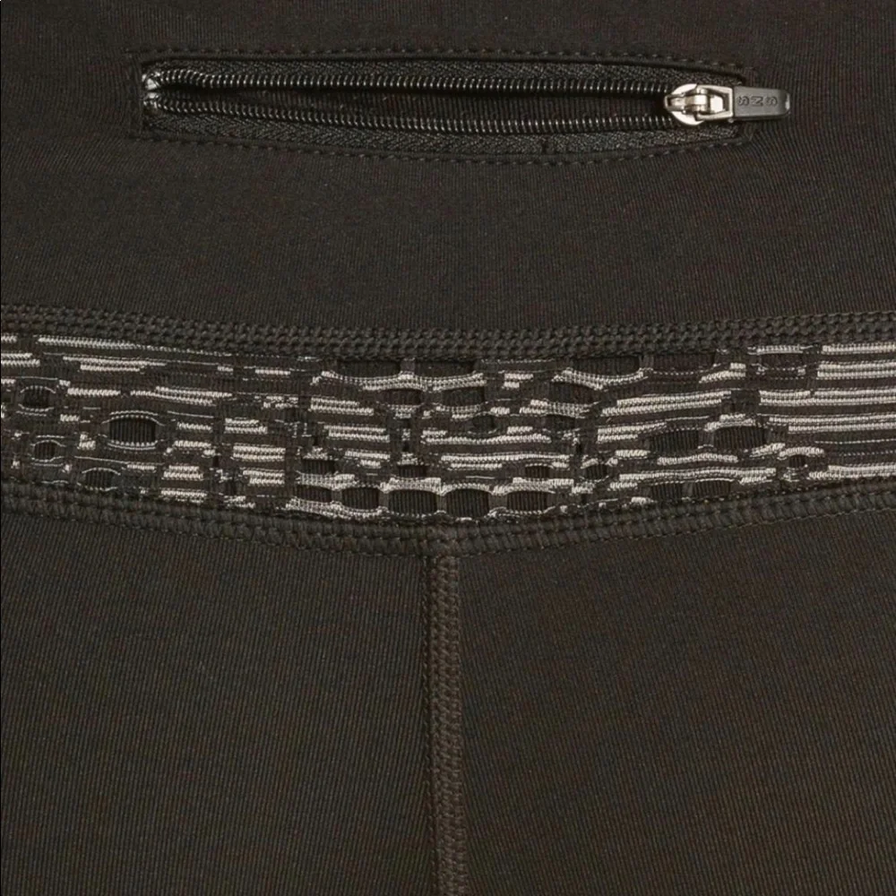 Vimmia // Lace Yoga Pant Leggings - Picture 4 of 8